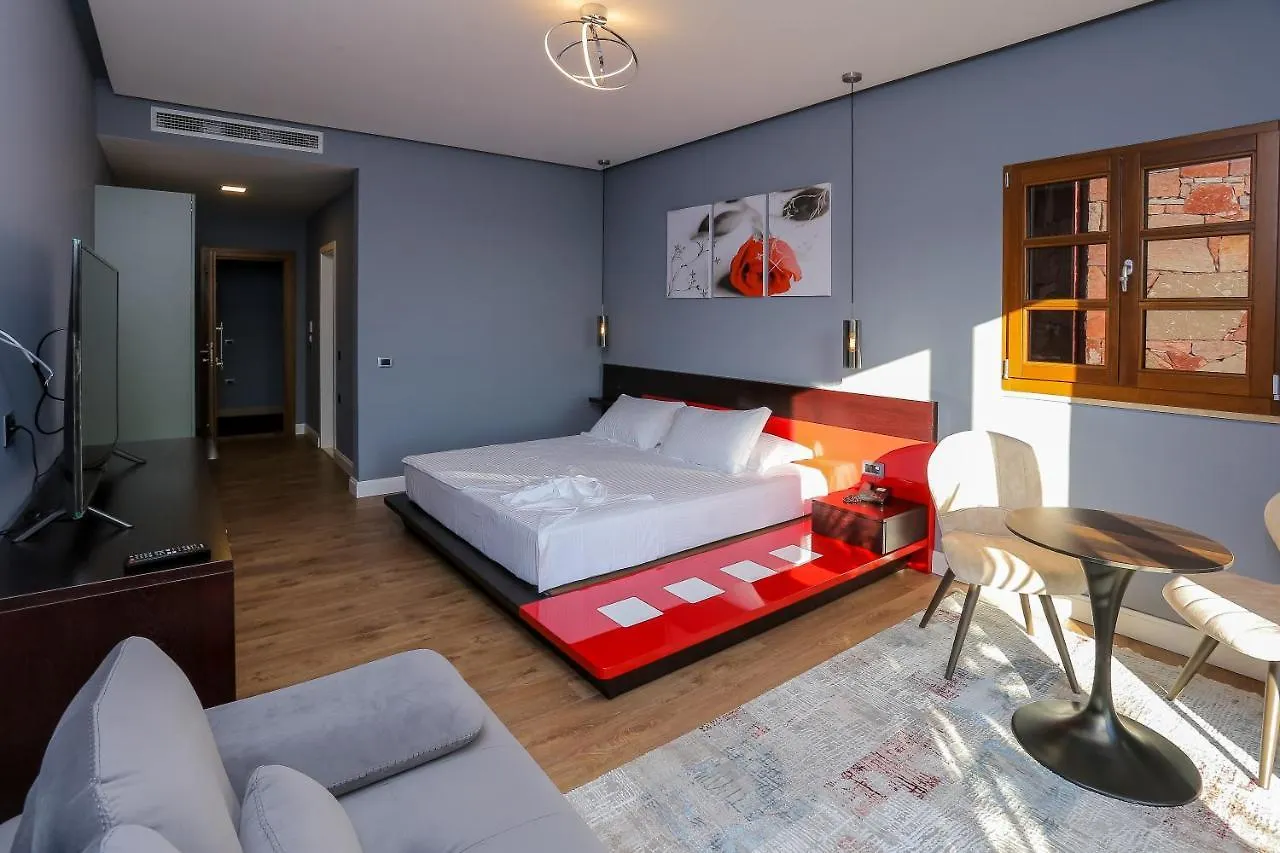 Villa Kristiano 21 Sarandë 0*,